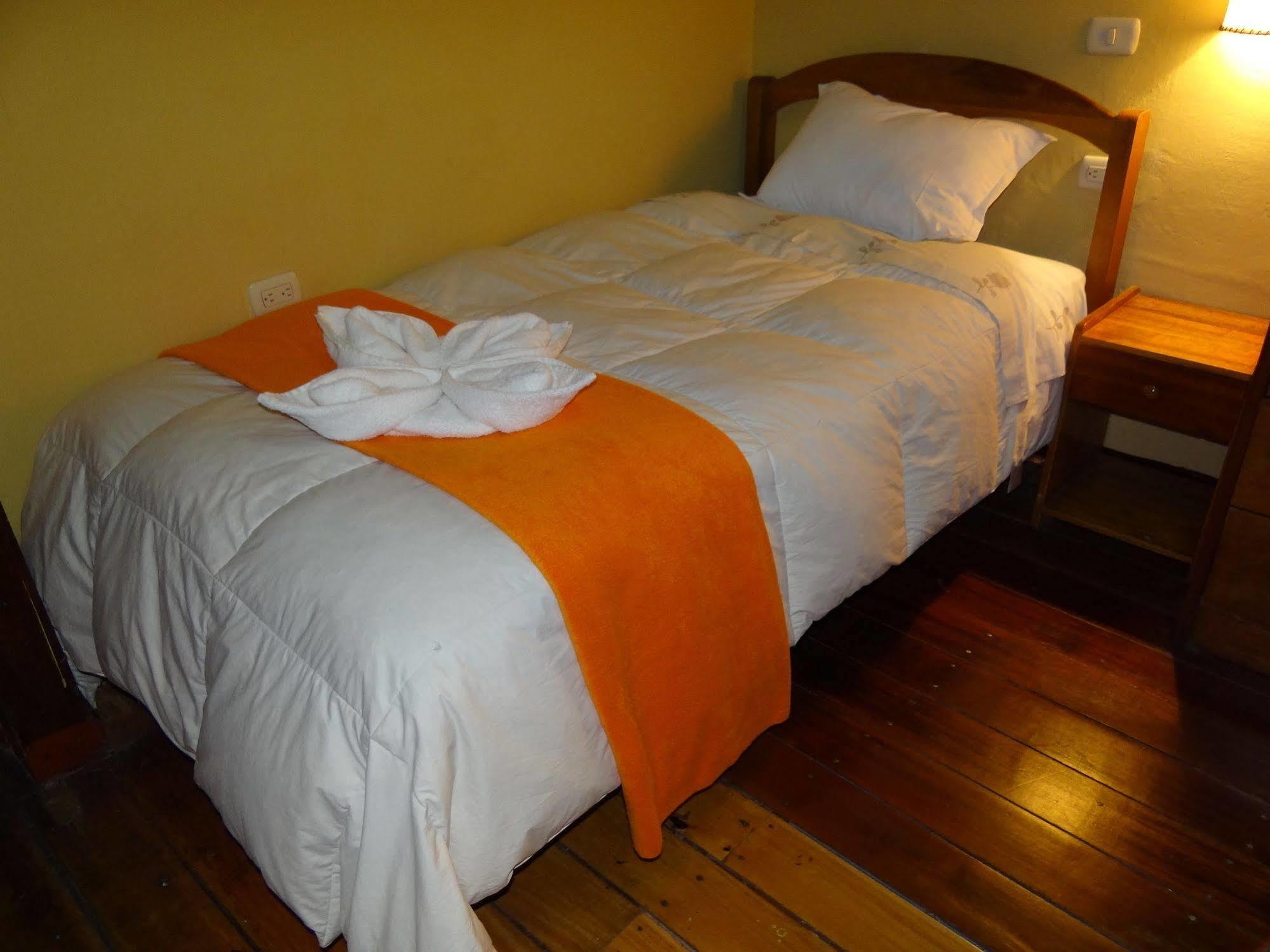 Orquidea Real Hostal クスコ エクステリア 写真